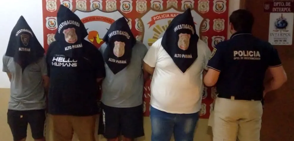 Misioneros quedaron detenidos en Paraguay por robo de autos y tráfico de droga en triple frontera | Stop en línea
