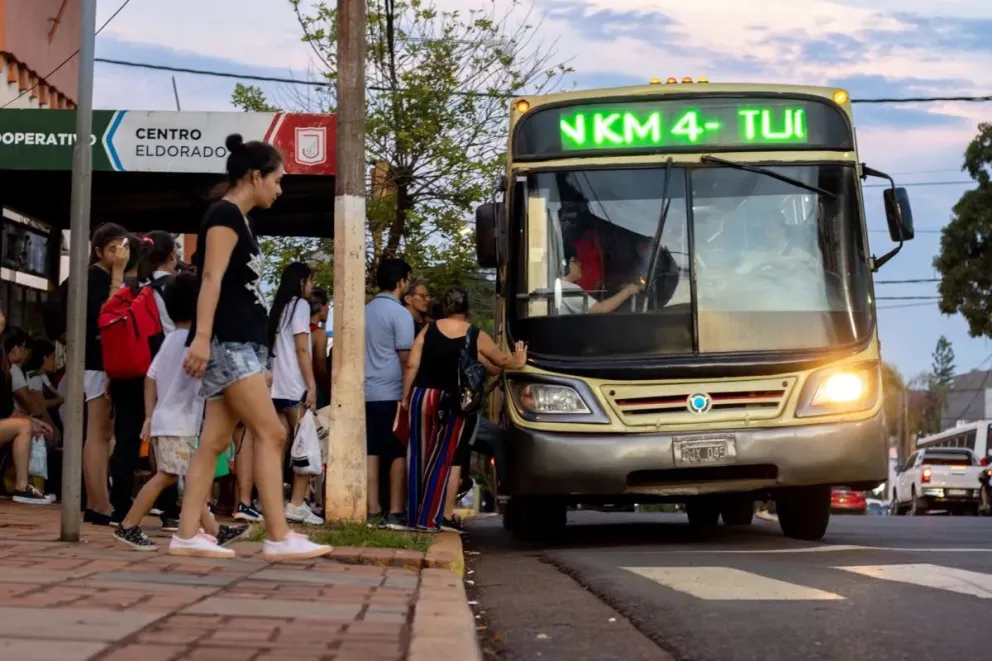 Rige nuevo cuadro tarifario del servicio de colectivos en Eldorado ...