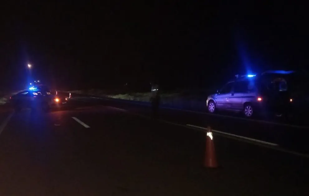 Falleció un peatón tras ser embestido por un auto, el conductor se dio ...