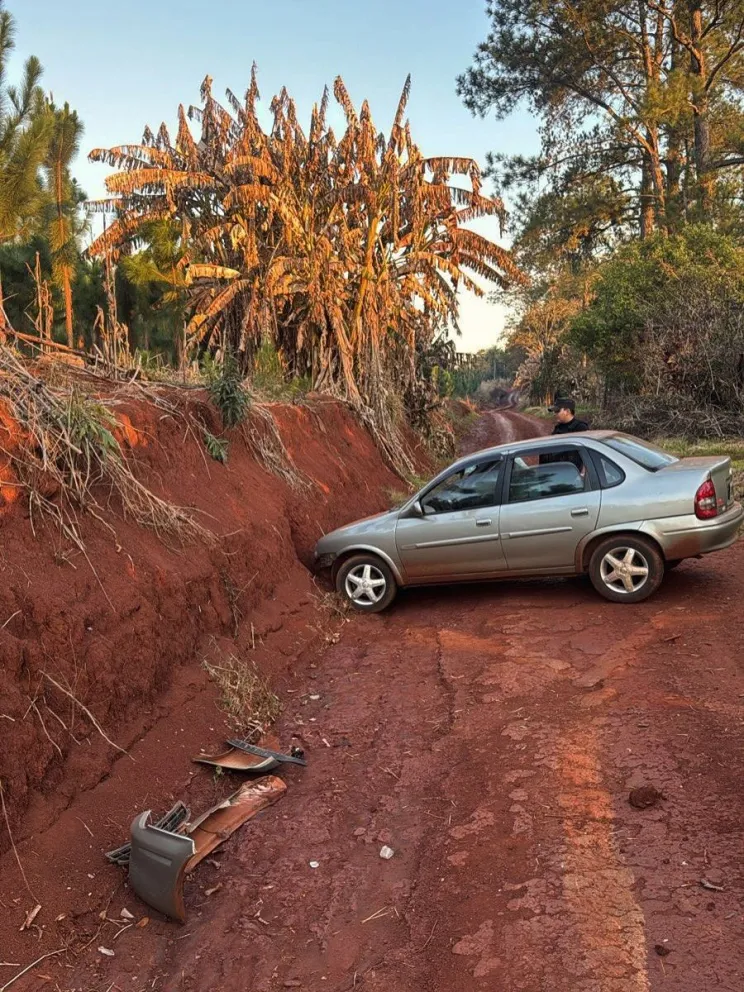 Arrestaron a un hombre y recuperaron un auto robado de un taller ...