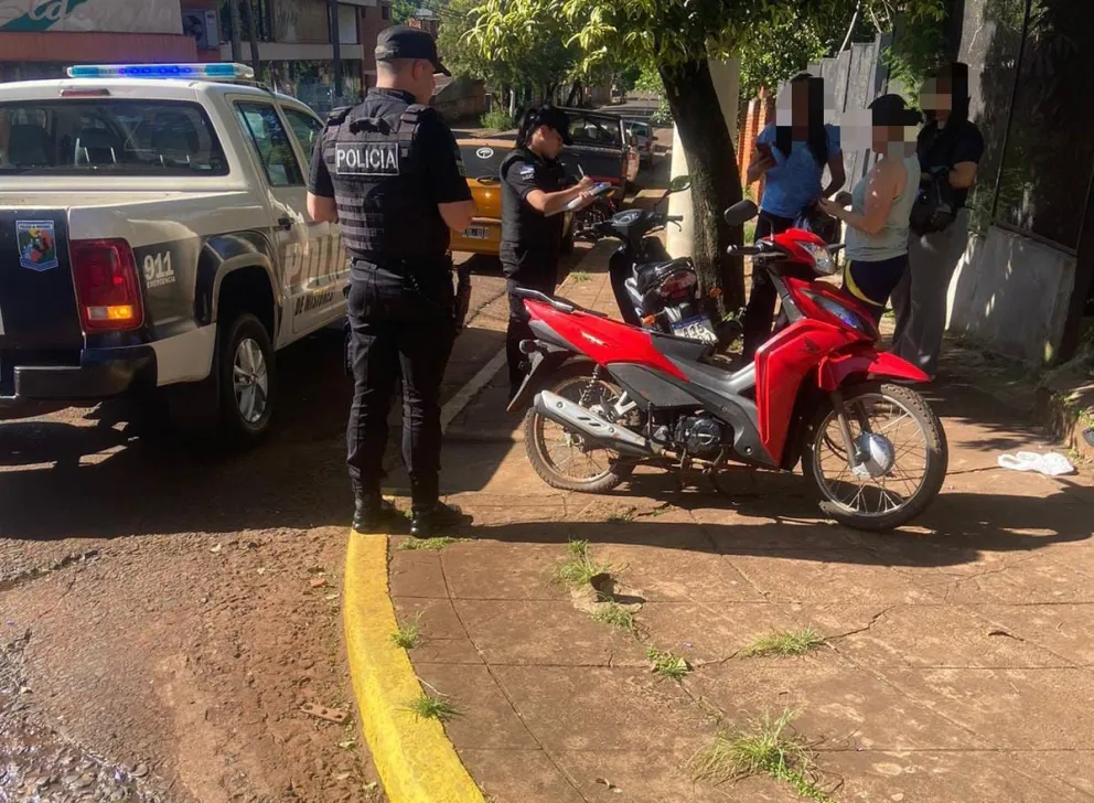 Motociclistas resultaron heridos en un siniestro vial en el kilómetro 8 ...